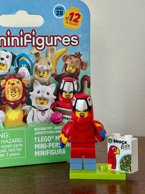 Lego Minifigures Series 28 SEALED Bird Parrot Macaw Costume - 71051